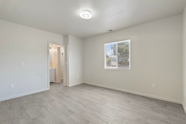 Building Photo - Just Built Property!