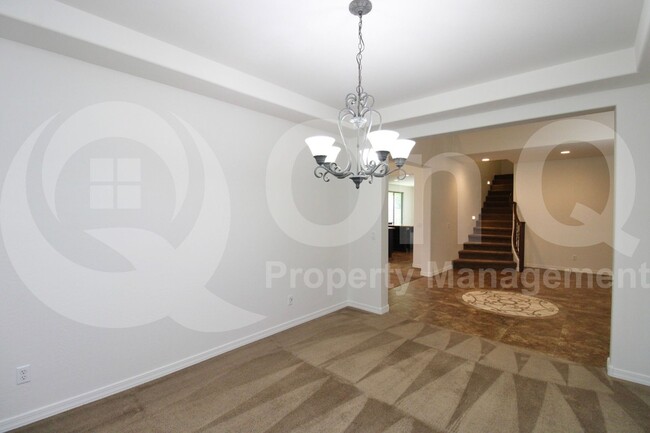 Building Photo - 3929 E Tonto Pl