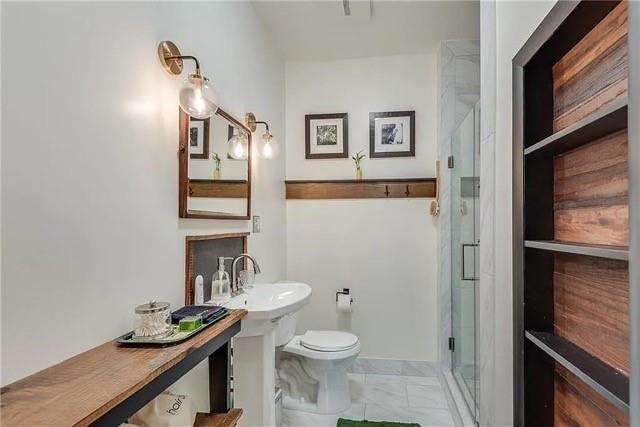 Building Photo - 3353 Myrtle St