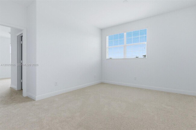 Building Photo - 14776 SW 10th St