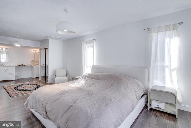 Building Photo - 5704 Wood Duck Ct