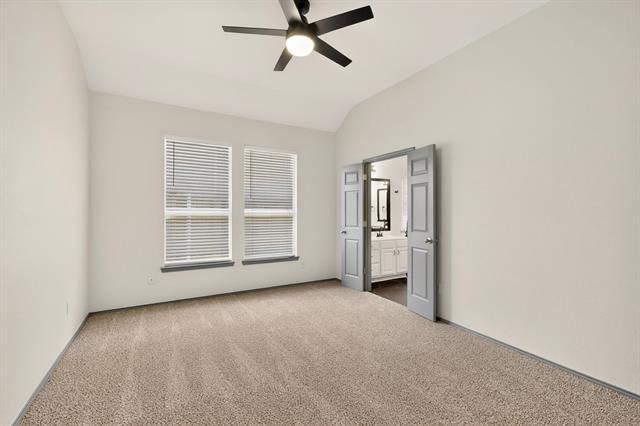 Building Photo - 1409 Clear Creek Dr