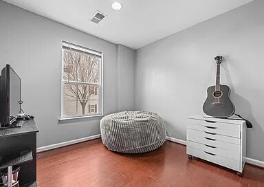 Building Photo - 24 Chamberlain Ct