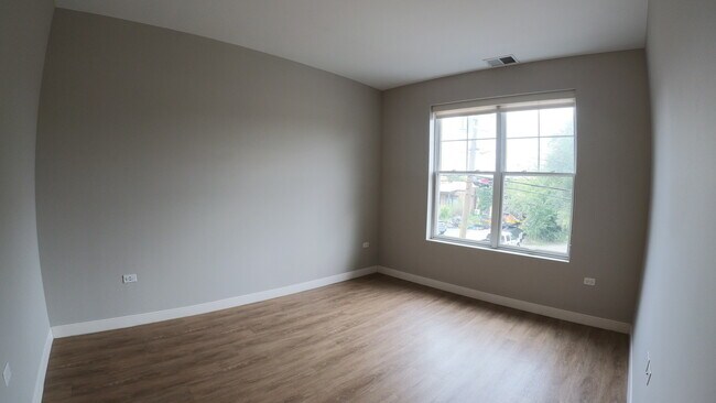 Building Photo - 229 Park Ave