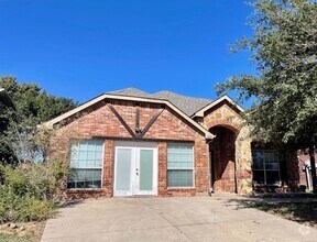 Building Photo - Gorgeous 4-bedroom home!