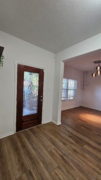 Building Photo - 9407 Herons Grove Ln