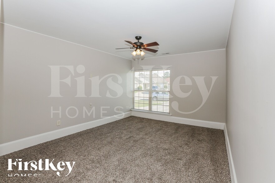 Building Photo - 120 Ridgecrest Rd