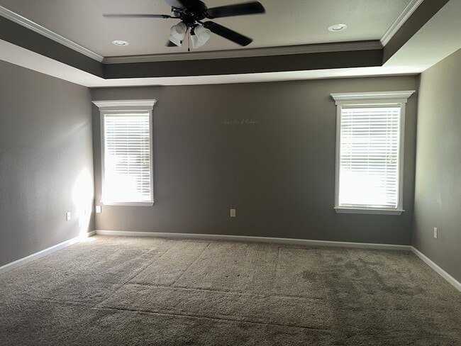 Building Photo - 4024 Glen Laurel Dr N