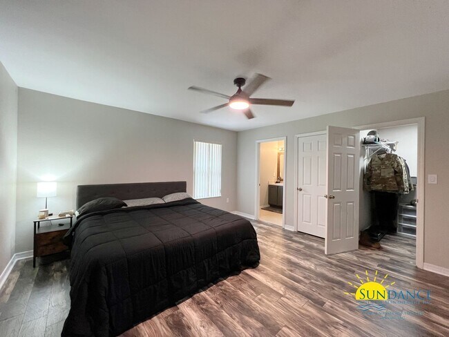 Building Photo - Charming 3-Bedroom Home in Ridge Crest Sub...