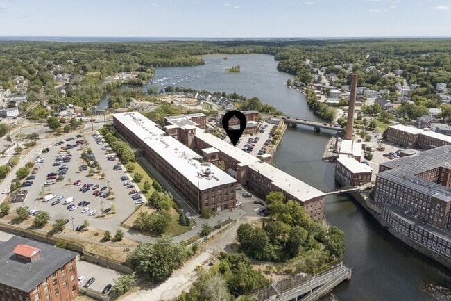 Building Photo - 1 Saco Island Terrace