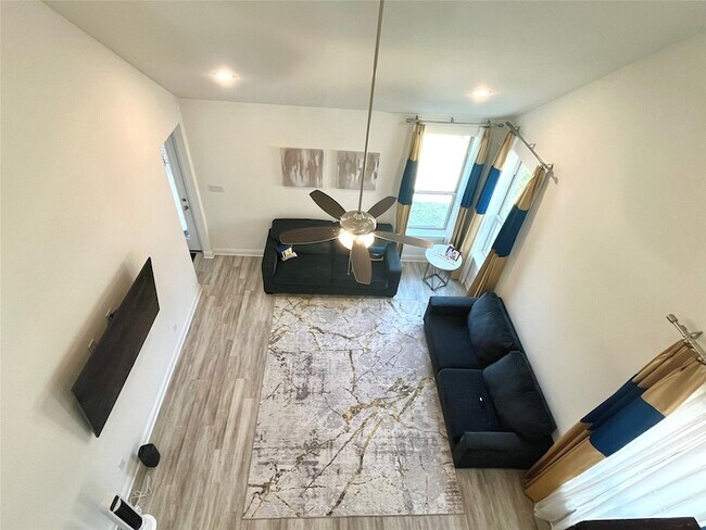 Building Photo - 3121 Casablanca St