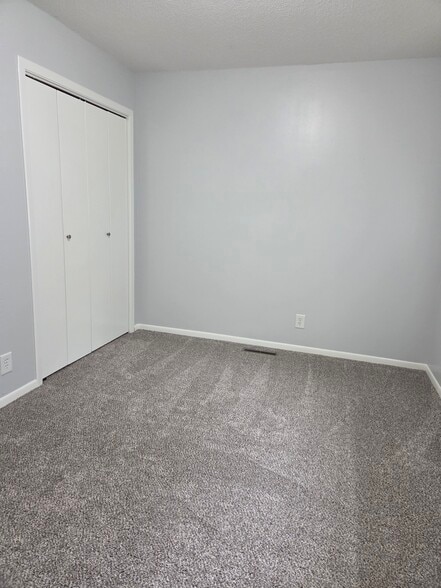 Bedroom 1 - 841 S 32nd St