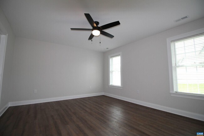 Building Photo - 173 Langley Dr