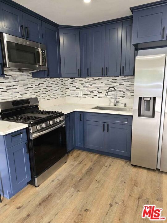 Building Photo - 14123 Califa St