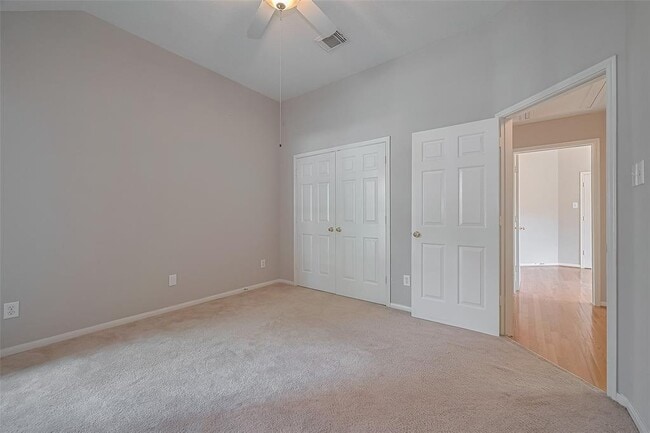 Building Photo - 6303 Palm Ct