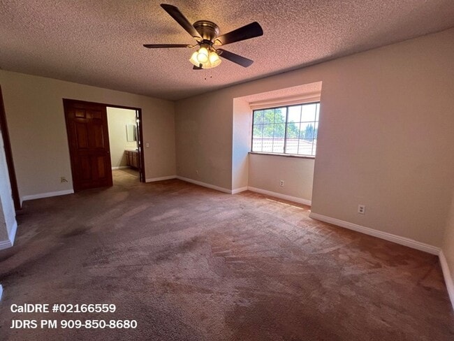 Building Photo - Lancaster 4 Bedroom Home