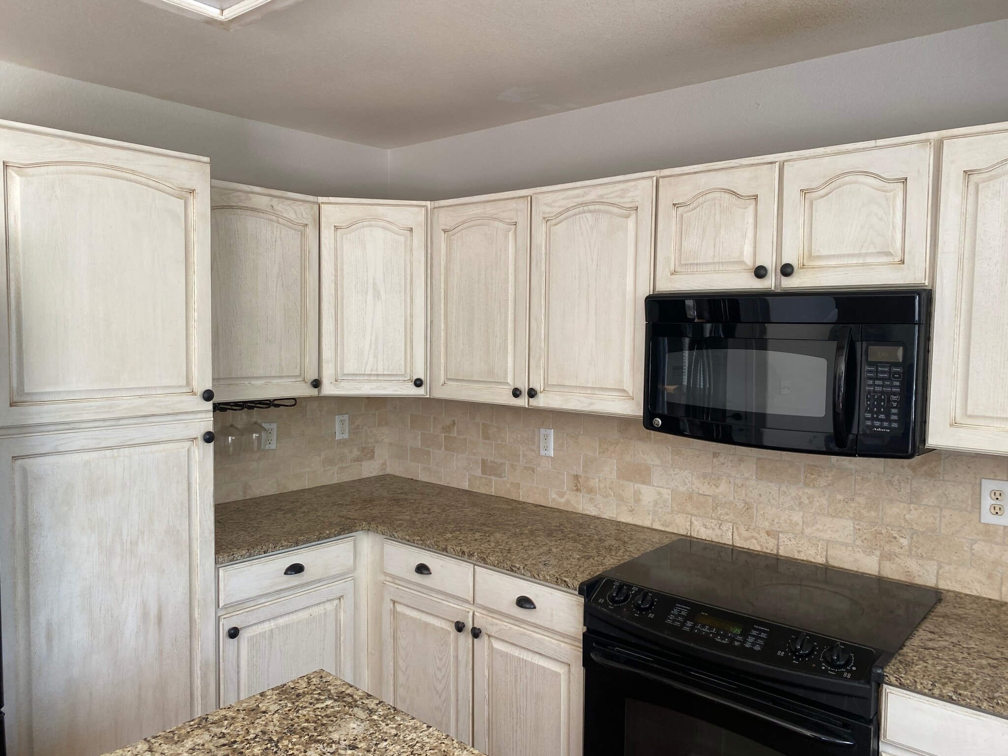 Kitchen 3 - 2526 WOODROSE PL