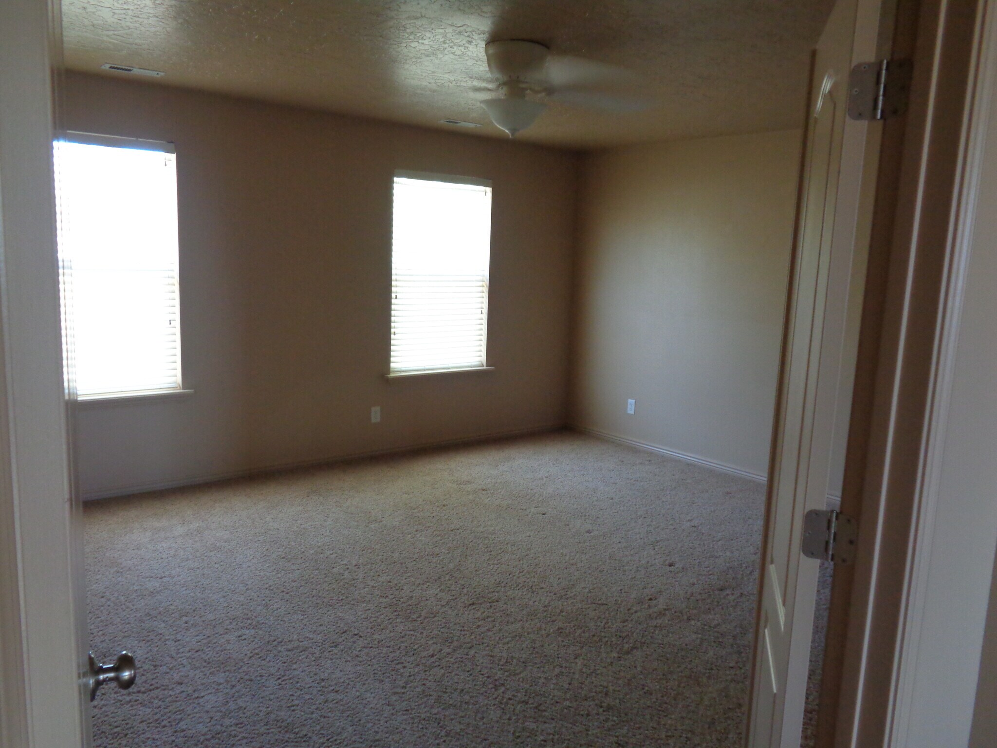 Building Photo - 6758 W Haven Maple Dr