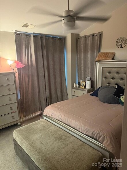 Building Photo - 18506 Oakhurst Blvd