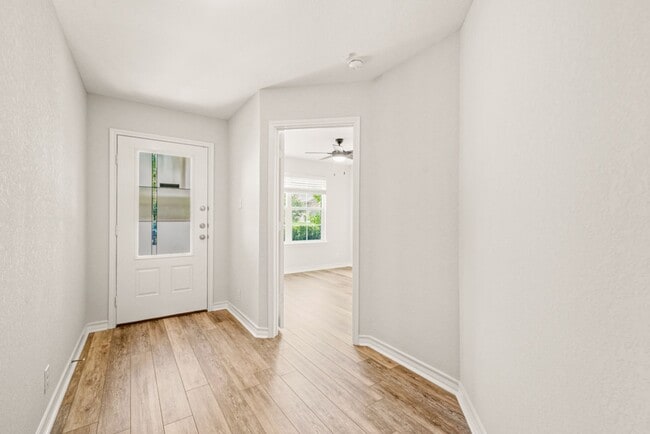 Building Photo - Single Story RedBird Ranch Rental! No Carp...