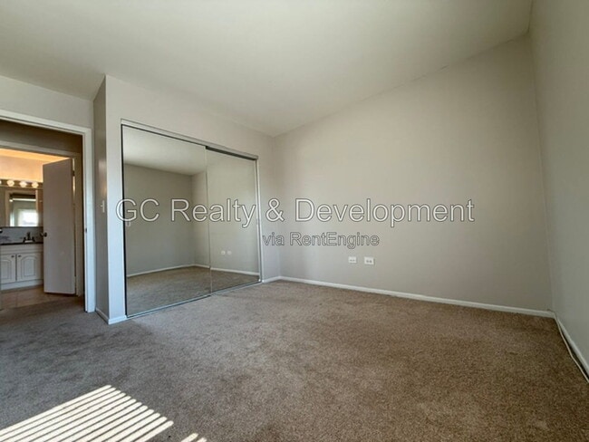 Building Photo - 1052 Glouchester Harbor