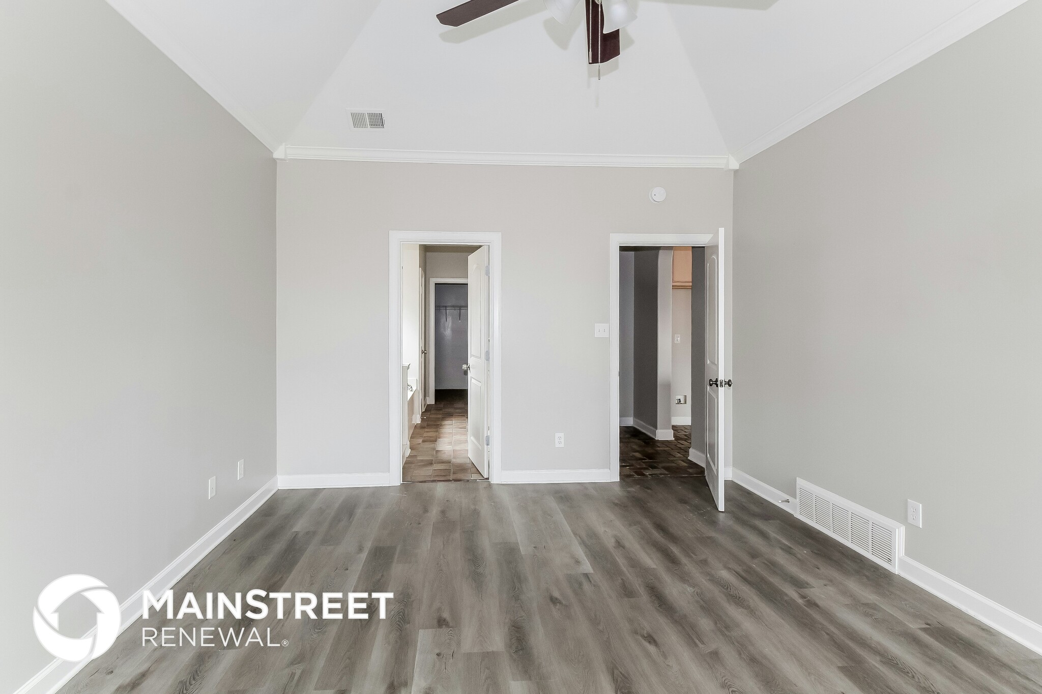 Building Photo - 6330 Cheyenne Dr