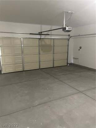 Building Photo - 4966 Andover Dr
