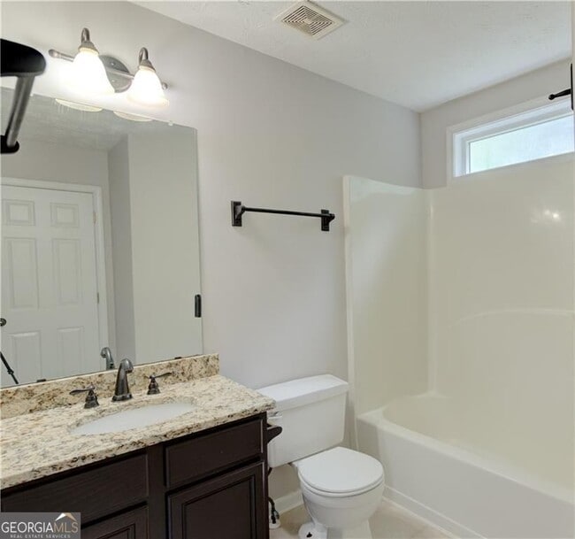 Building Photo - 1795 Stoneoak Cir