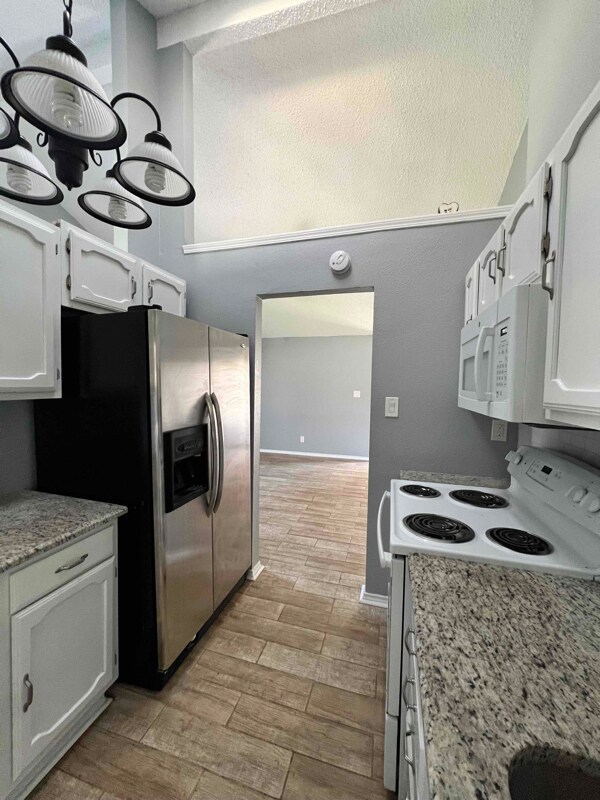 Building Photo - 2504 Liberty Ln