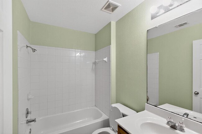 Building Photo - 18320 Rock Sage Cove