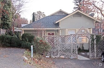 Building Photo - Dandy Duplex in Downtown Sonora