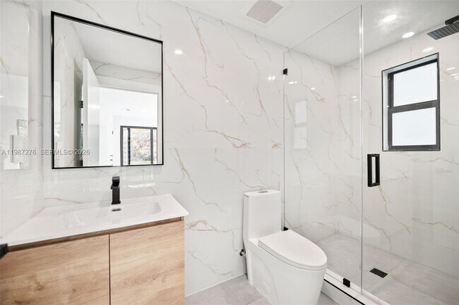 Building Photo - 235 NE 91st St