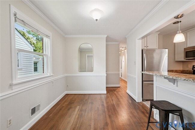 Building Photo - 4802 Patterson Ave