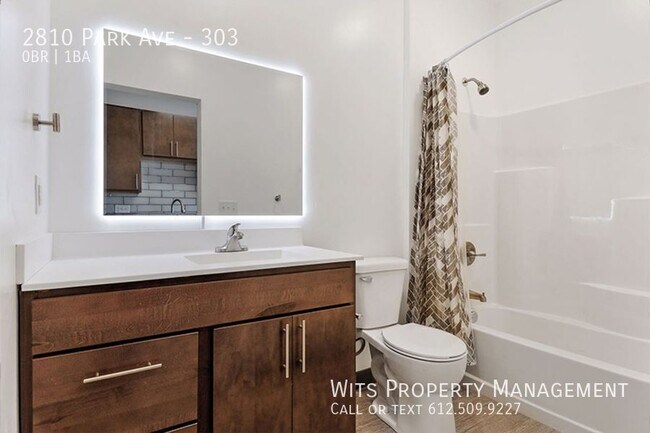 Building Photo - 2810 Park Ave