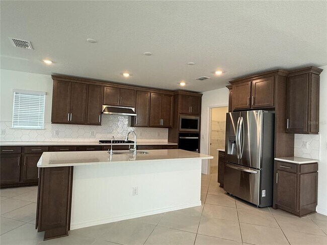 Building Photo - 3595 Ivy Spgs Ln