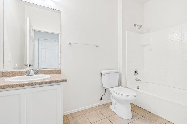 Building Photo - 7060 S Red Maids Dr