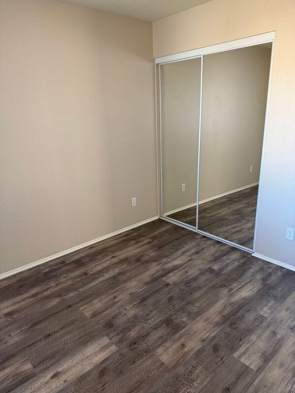 Building Photo - 39545 Warbler Dr