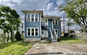 Building Photo - 602 W Laurel St