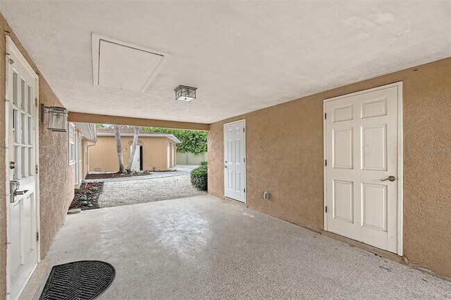 Building Photo - 1203 Lyric Ln