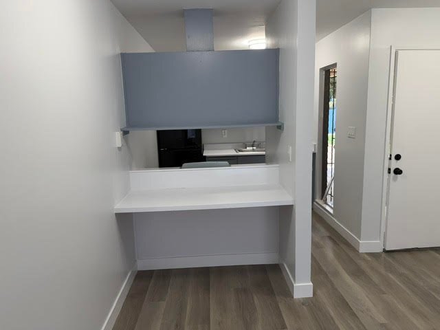 Building Photo - 1230 Brookside Dr