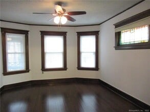 Building Photo - 55 Eaton St