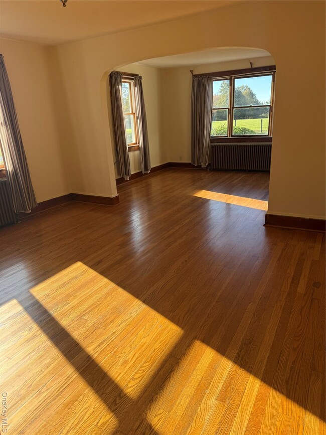 Building Photo - 242 Deep Hole Rd