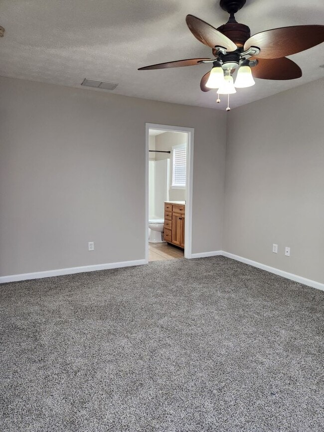 Building Photo - Beautiful Ranch Home