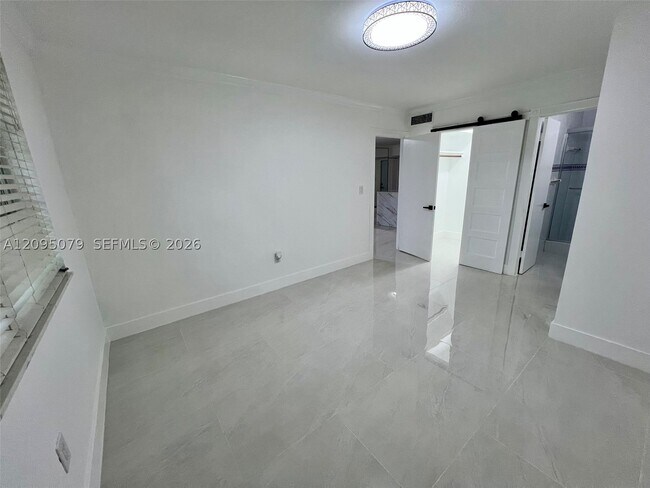 Building Photo - 7825 Miller Dr