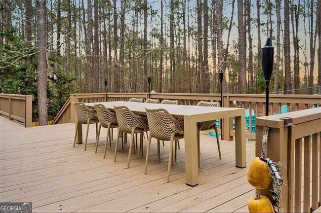 Building Photo - 42 Wooding Pl