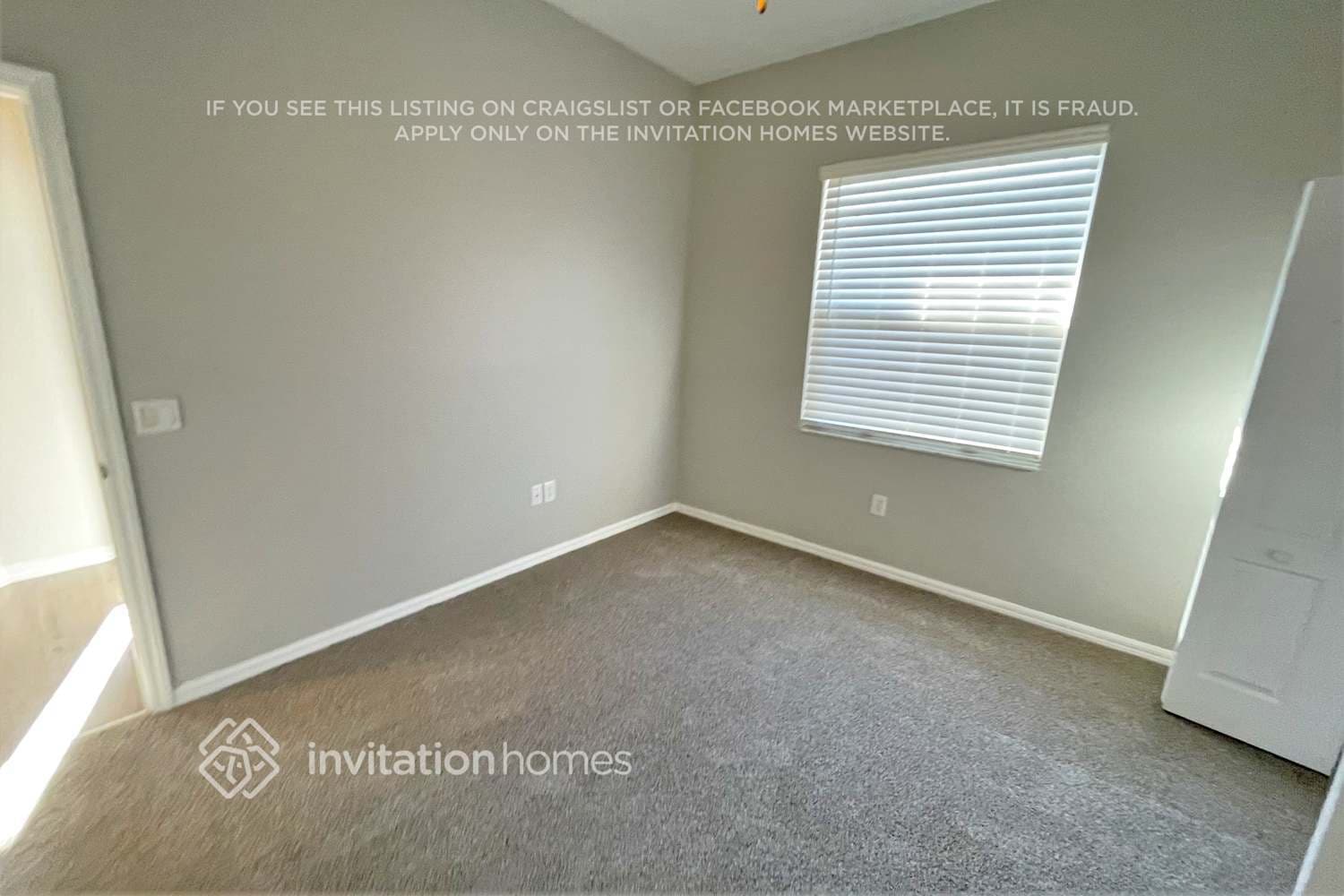 Building Photo - 4924 Canterbury Dr