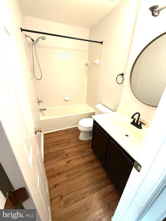 Building Photo - 3645 Crosswater Ct