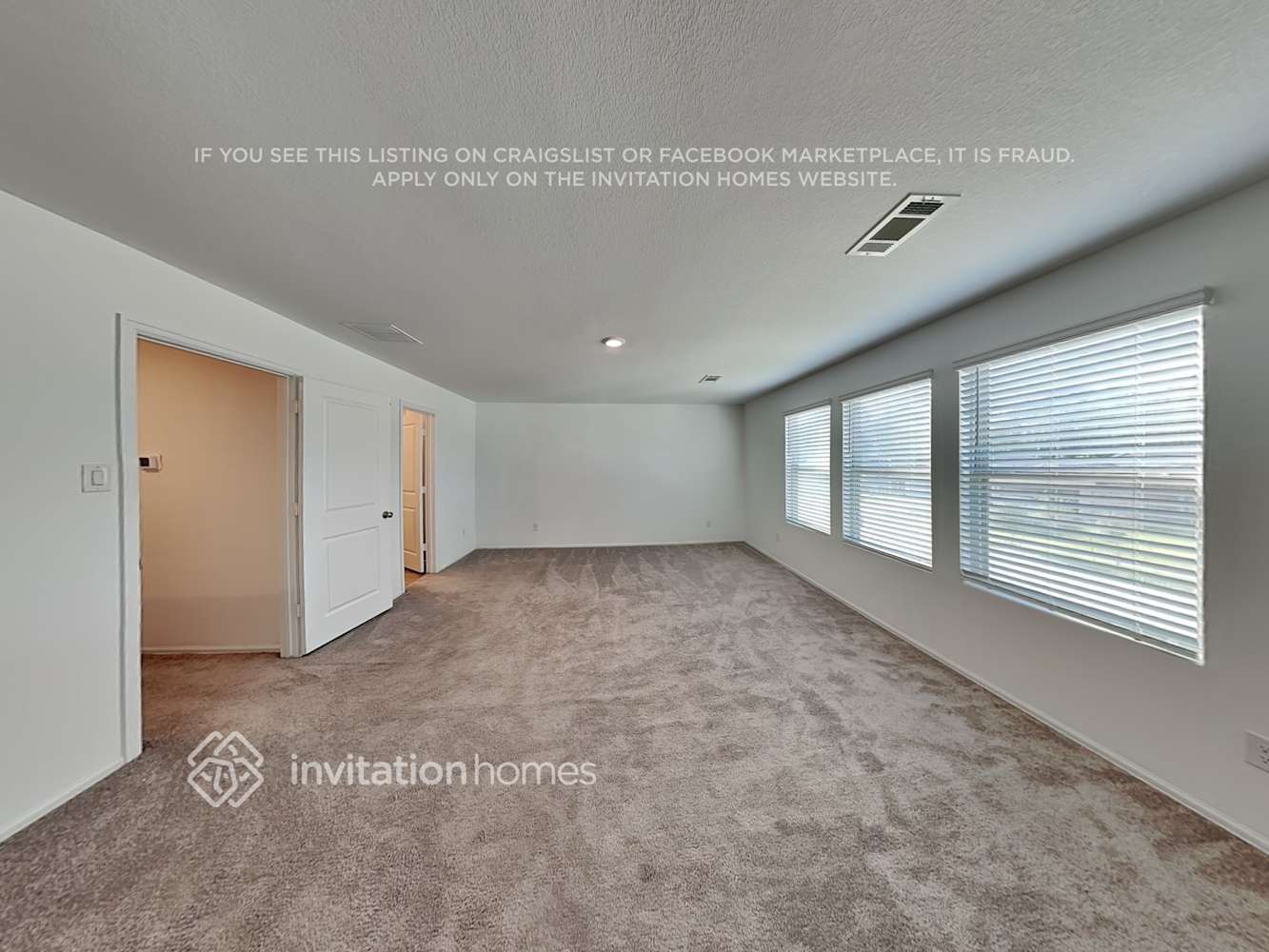 Building Photo - 22264 Stoney Ravine Dr