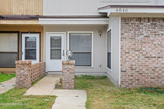 Building Photo - 4846 Kingsmeadow Ln