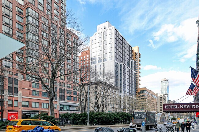 Context - 96+Broadway